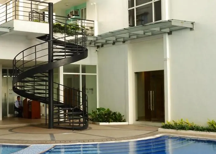 3br Modern Family Near Luneta 3* مانيلا