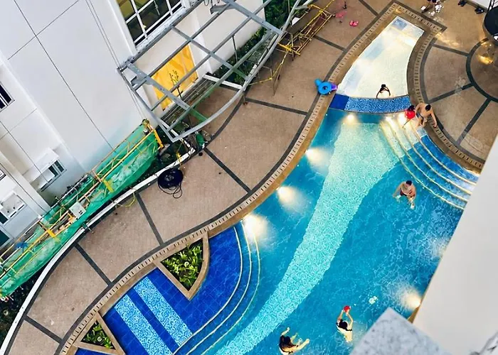 3br Modern Family Near Luneta 3*